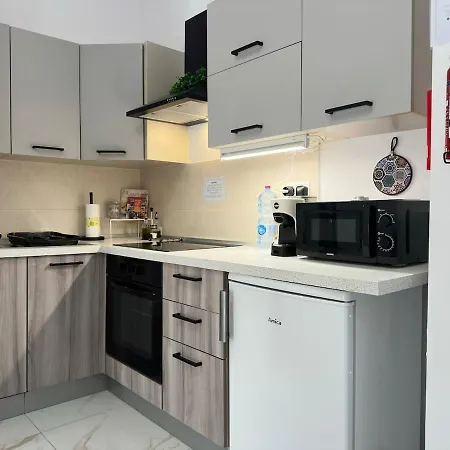 Boho Luxe Terrace - Brand New & Terrace