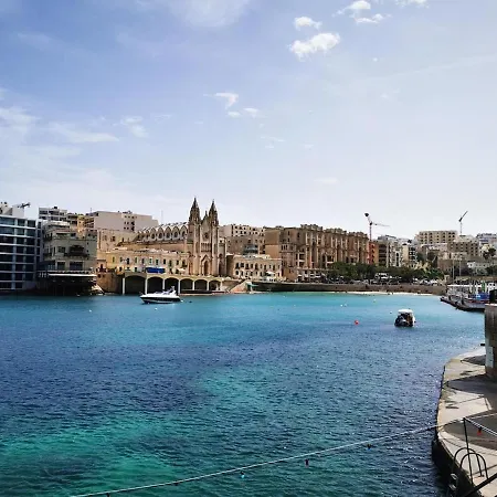 Daire Boho Luxe Terrace - Brand New & Terrace