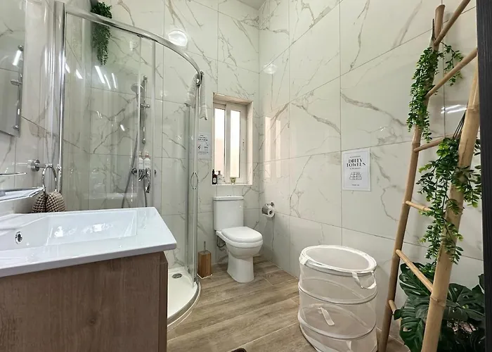 Boho Luxe Terrace - Brand New & Terrace Apartment Saint Julian's