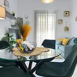 Apartment Boho Luxe Terrace - Brand New & Terrace